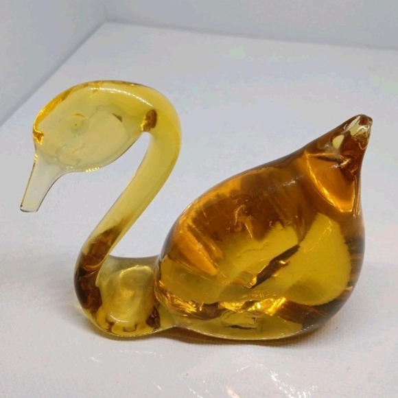 Epic Line Other - VTG VIKING 1972 Amber Blown Art Glass Fig. Epic Line SWANTones Of Gold 2.75"x 3"